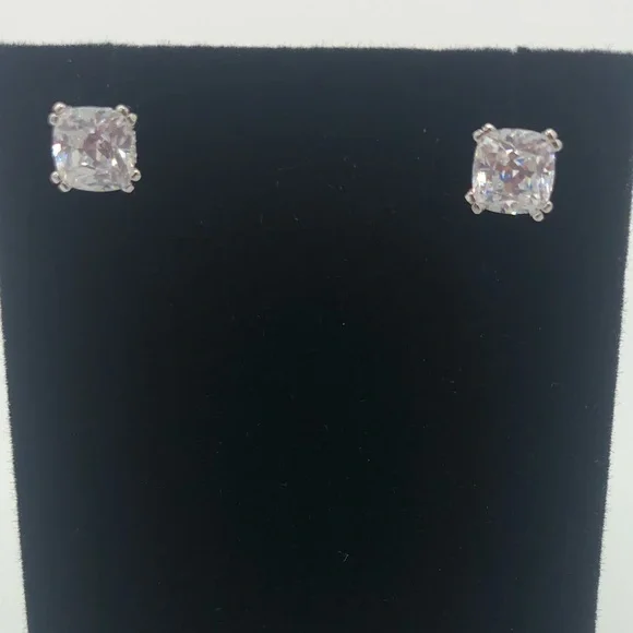 14k 1.5ct Cushion Cut Earrings - Picture 4 of 11